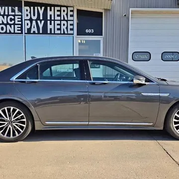2018 Lincoln Continental Select