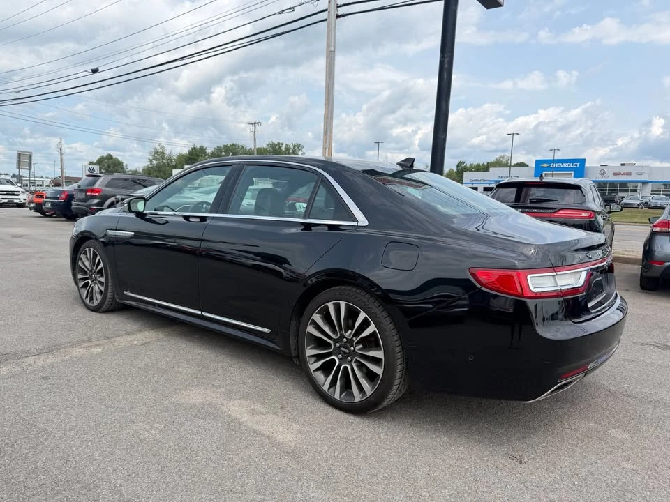 2018 Lincoln Continental 10th Gen - Image 3 of 20