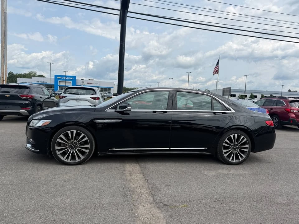 2018 Lincoln Continental 10th Gen - Image 2 of 20
