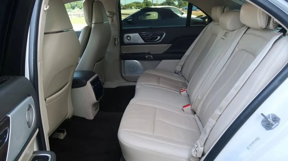 2018 Lincoln Continental 10th Gen - Image 20 of 20