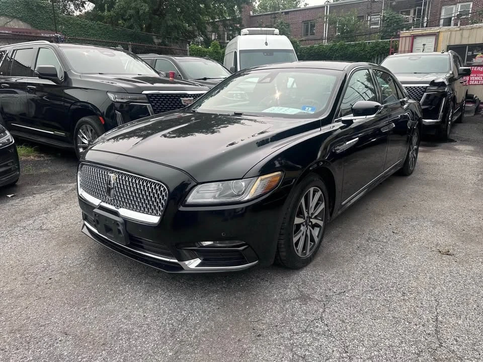 2018 Lincoln Continental 10th Gen - Image 3 of 20