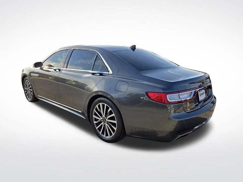 2018 Lincoln Continental 10th Gen - Image 7 of 20