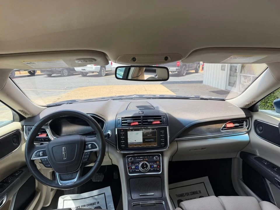 2018 Lincoln Continental 10th Gen - Image 16 of 20