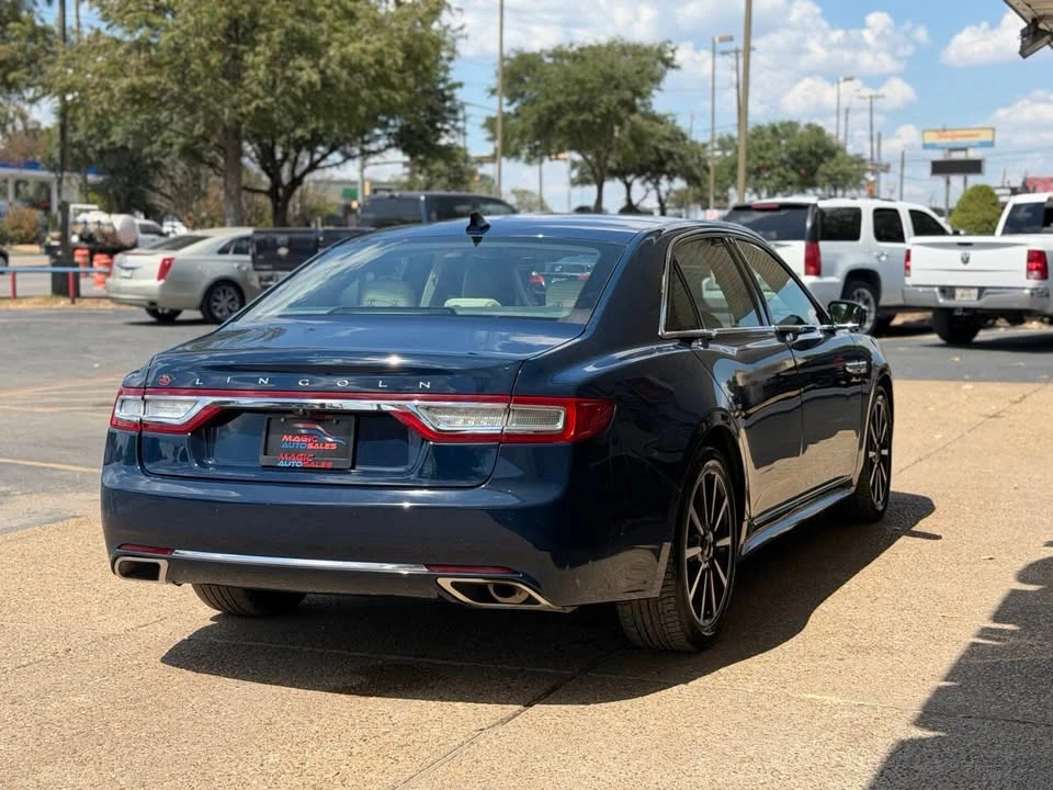 2018 Lincoln Continental 10th Gen - Image 8 of 20