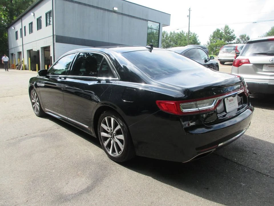 2018 Lincoln Continental 10th Gen - Image 7 of 20