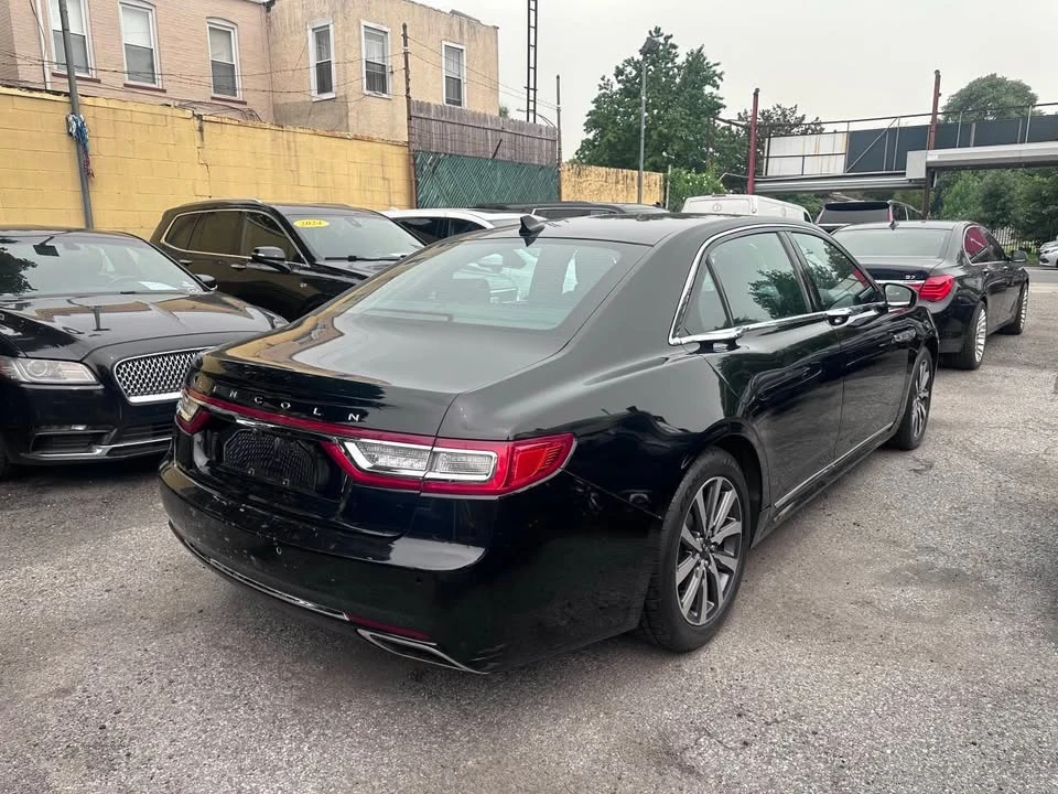 2018 Lincoln Continental 10th Gen - Image 4 of 20