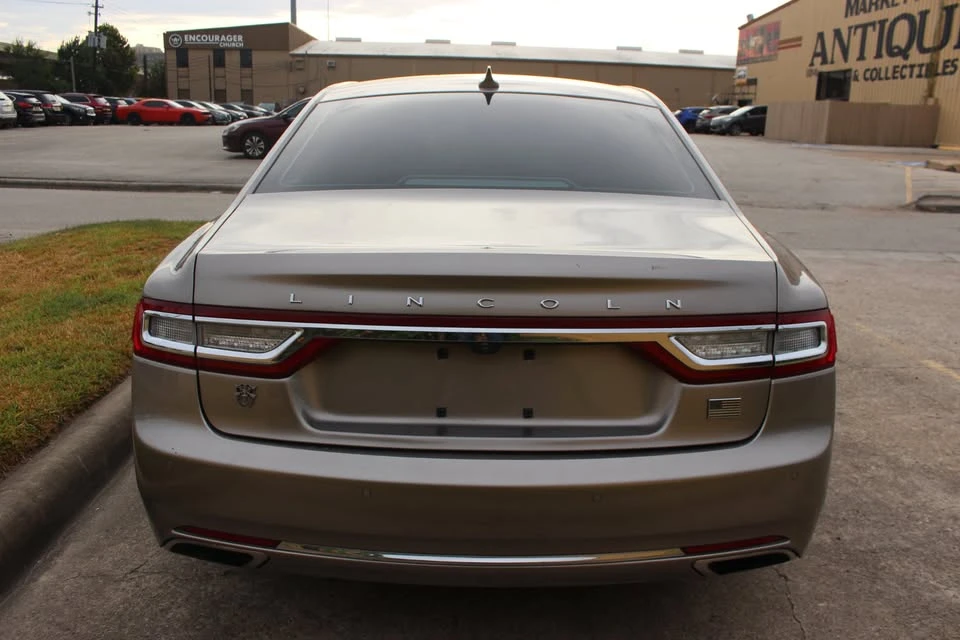 2018 Lincoln Continental 10th Gen - Image 6 of 20