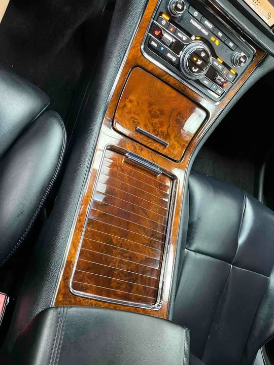2018 Lincoln Continental 10th Gen - Image 18 of 20