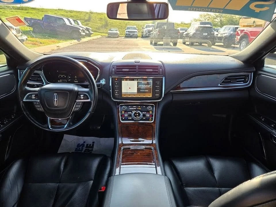 2018 Lincoln Continental 10th Gen - Image 18 of 20