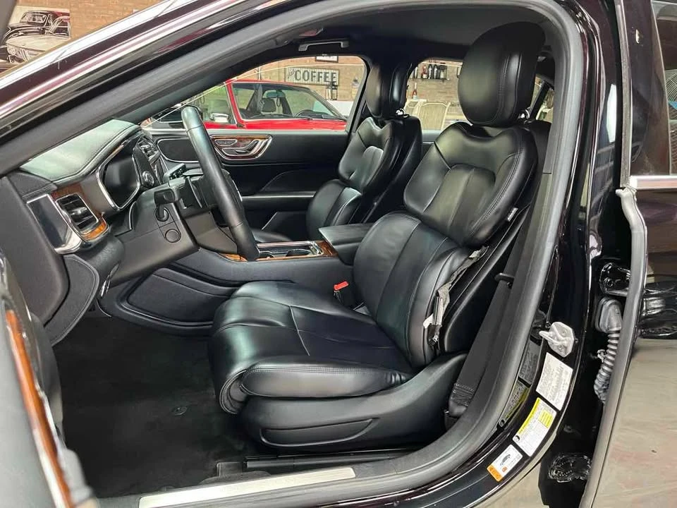 2018 Lincoln Continental 10th Gen - Image 20 of 20