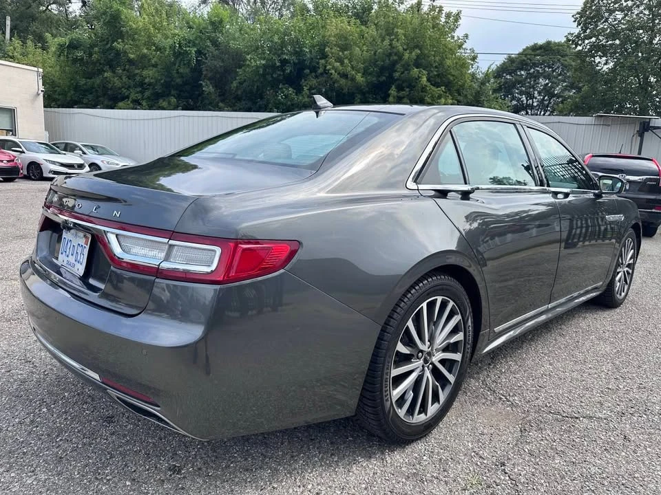 2018 Lincoln Continental 10th Gen - Image 7 of 20
