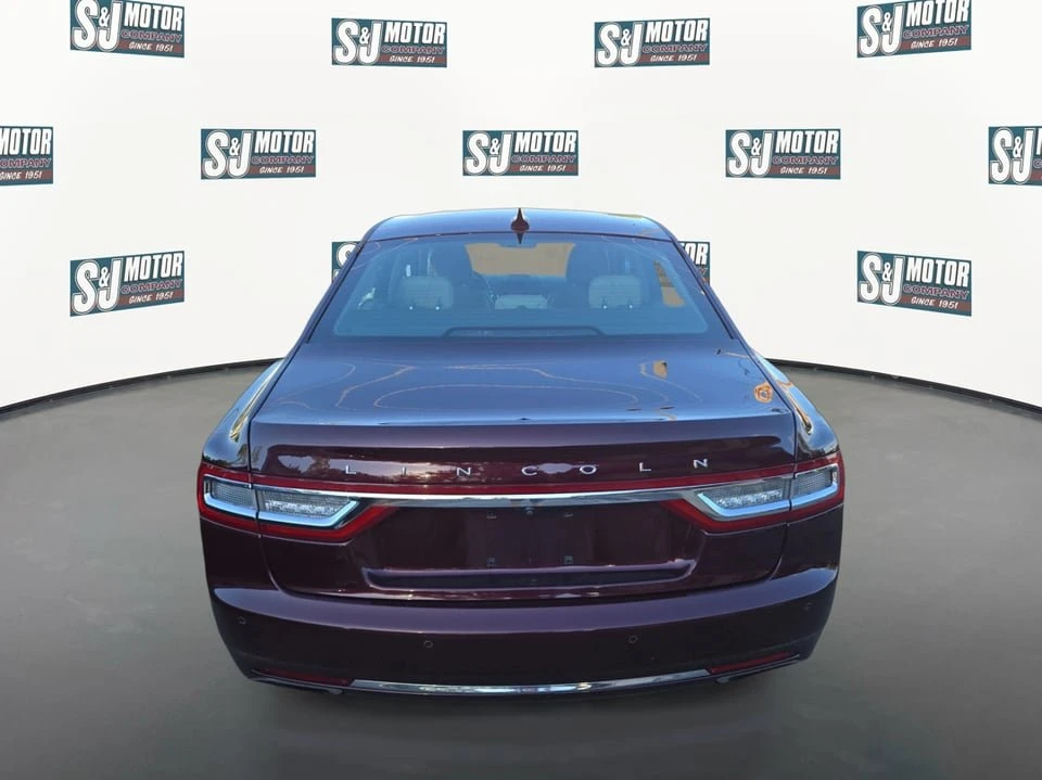 2018 Lincoln Continental 10th Gen - Image 6 of 20