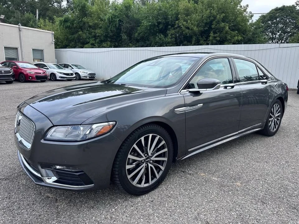 2018 Lincoln Continental 10th Gen - Image 3 of 20