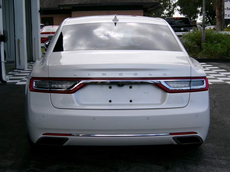 2018 Lincoln Continental 10th Gen - Image 6 of 20