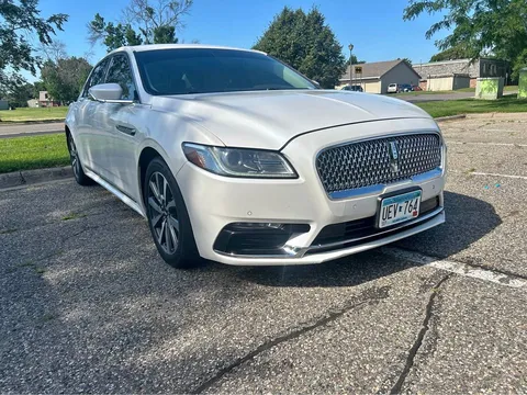2018 Lincoln Continental Premier