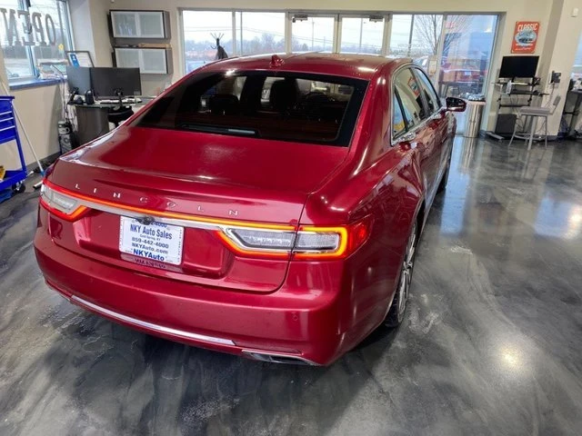 2018 Lincoln Continental 10th Gen - Image 8 of 20