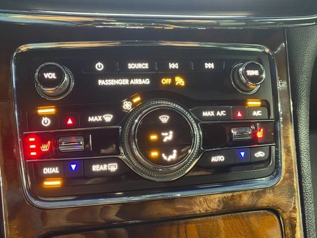 2018 Lincoln Continental 10th Gen - Image 20 of 20