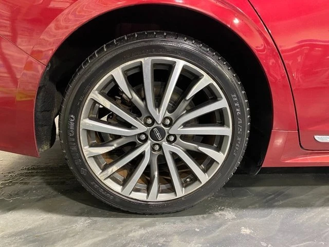 2018 Lincoln Continental 10th Gen - Image 10 of 20