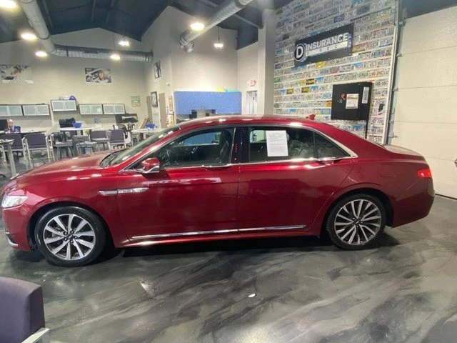 2018 Lincoln Continental 10th Gen - Image 4 of 20