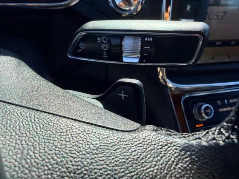 2018 Lincoln Continental 10th Gen - Image 9 of 12
