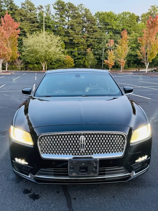 2018 Lincoln Continental 10th Gen - Image 7 of 12