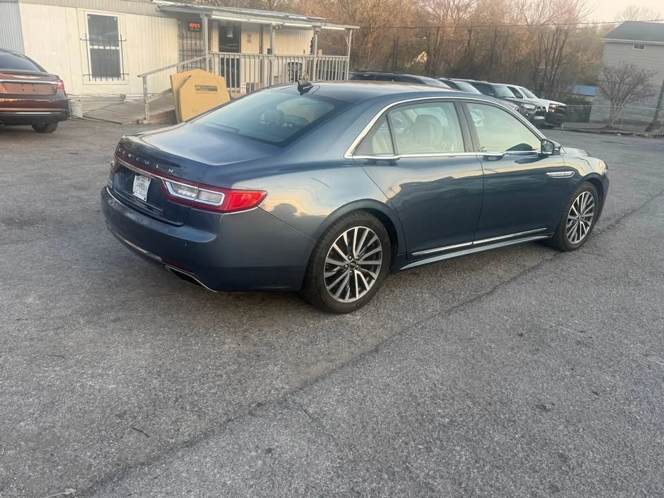 2018 Lincoln Continental 10th Gen - Image 4 of 16