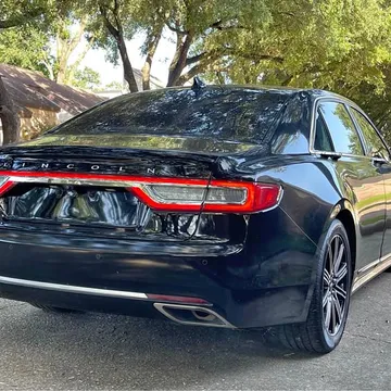 2018 Lincoln Continental Premiere Sedan 4D