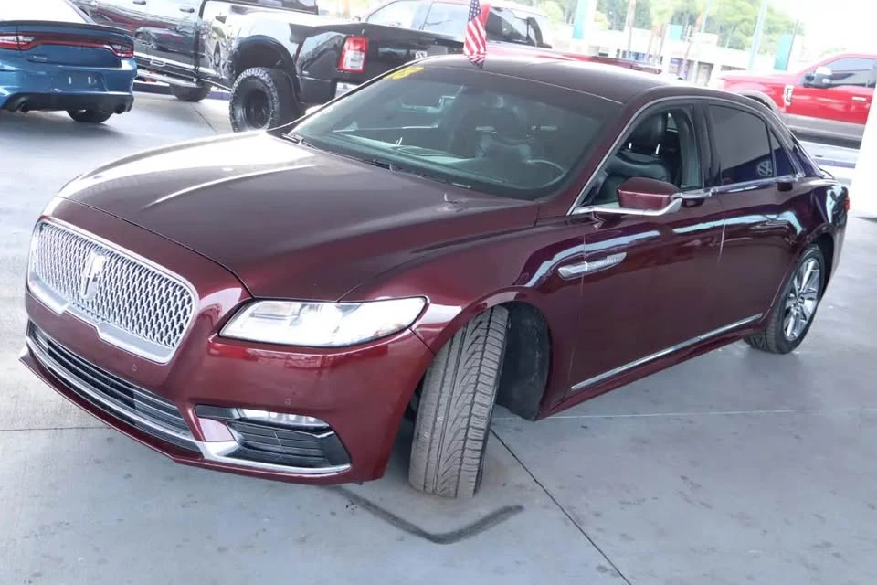 2018 Lincoln Continental 10th Gen - Image 6 of 13