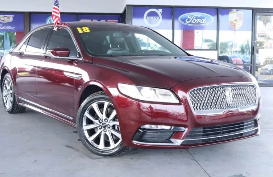2018 Lincoln Continental 10th Gen - Image 2 of 8