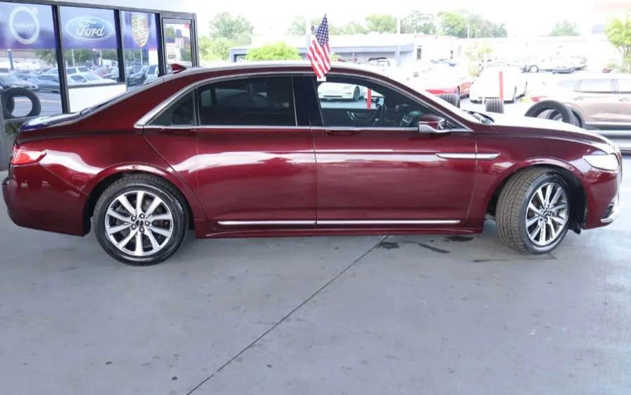 2018 Lincoln Continental 10th Gen - Image 2 of 8
