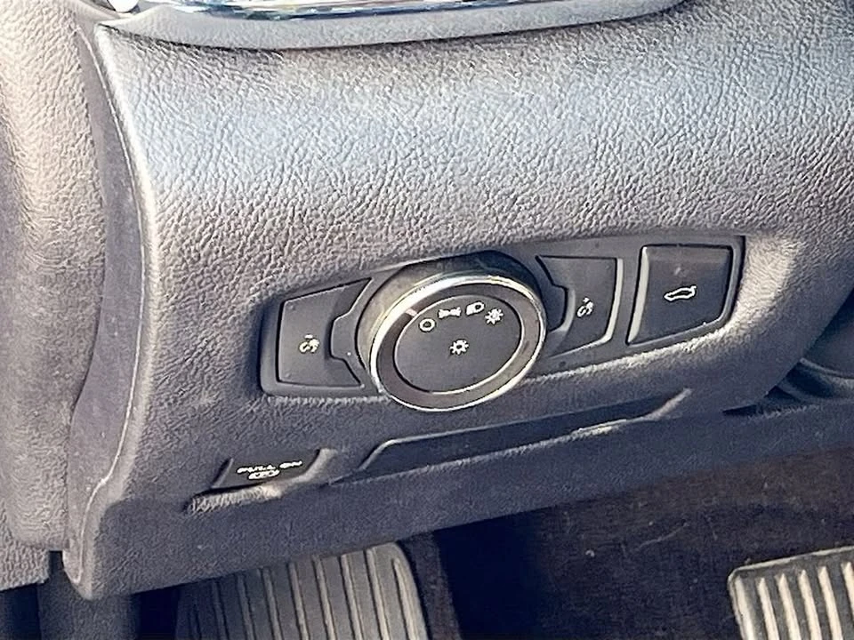 2018 Lincoln Continental 10th Gen - Image 7 of 19