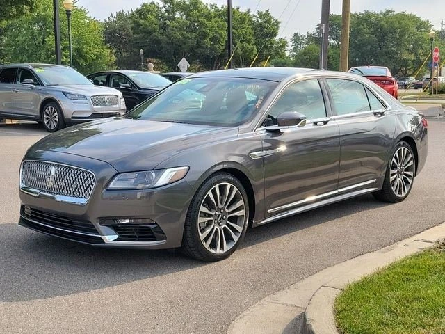 2018 Lincoln Continental 10th Gen - Image 2 of 20