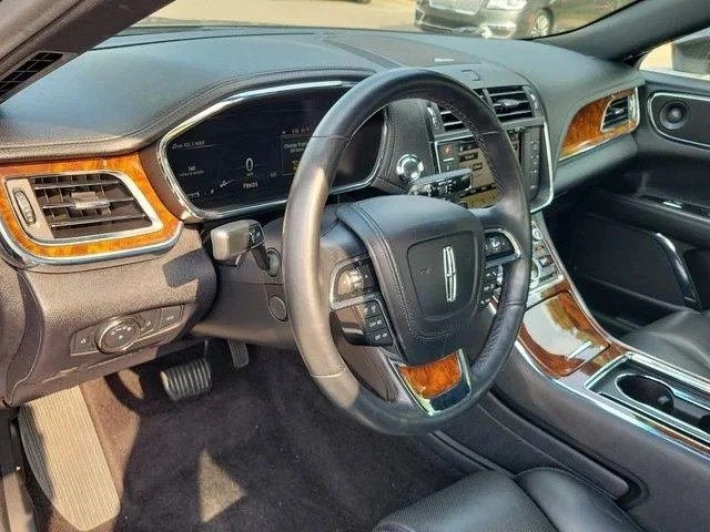 2018 Lincoln Continental 10th Gen - Image 6 of 18