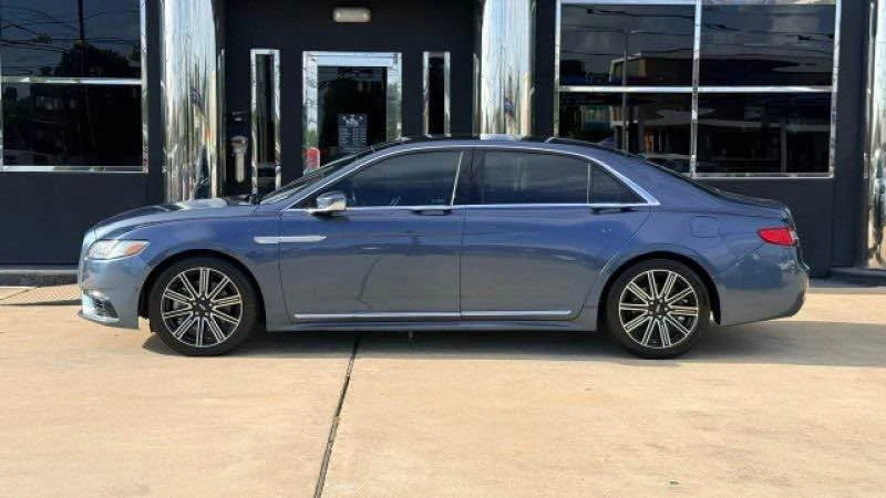 2018 Lincoln Continental 10th Gen - Image 2 of 11