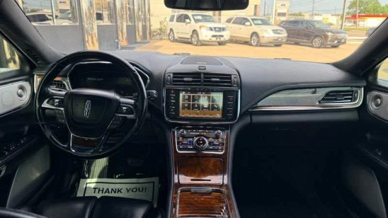 2018 Lincoln Continental 10th Gen - Image 9 of 11