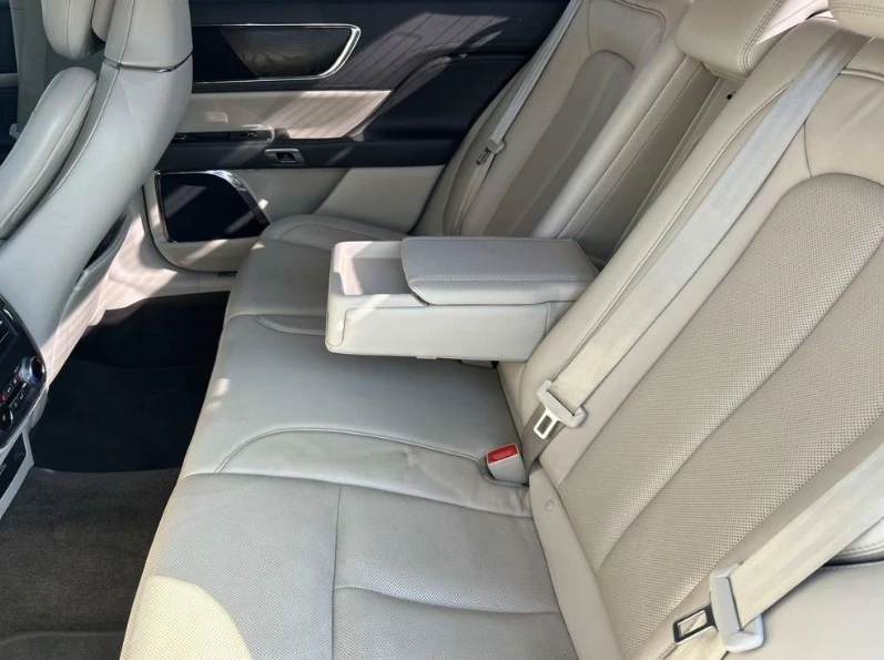 2018 Lincoln Continental 10th Gen - Image 8 of 8