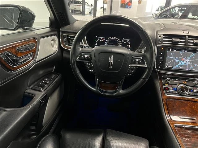 2018 Lincoln Continental 10th Gen - Image 12 of 20