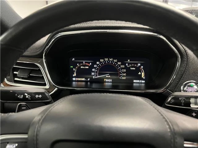 2018 Lincoln Continental 10th Gen - Image 14 of 20