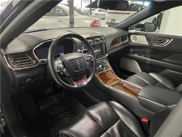 2018 Lincoln Continental 10th Gen - Image 10 of 20