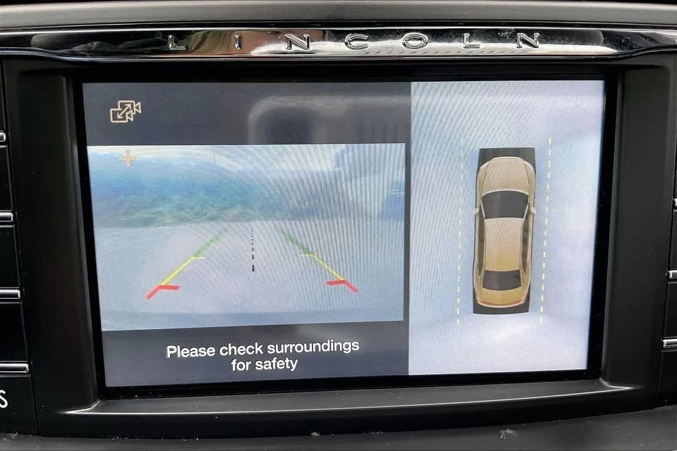 2018 Lincoln Continental 10th Gen - Image 20 of 20