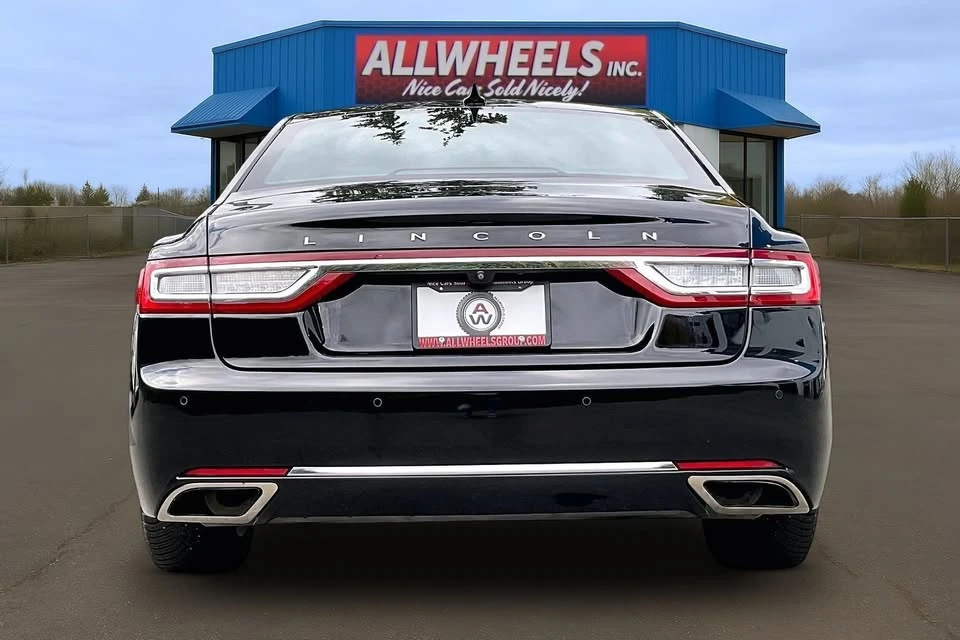 2018 Lincoln Continental 10th Gen - Image 4 of 20