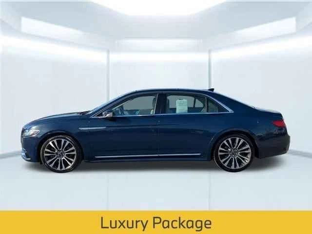 2018 Lincoln Continental 10th Gen - Image 2 of 20
