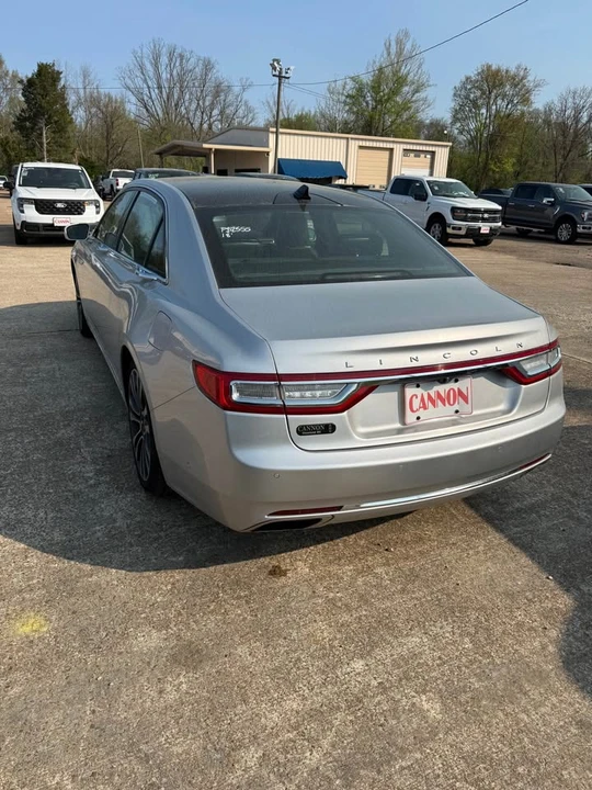 2018 Lincoln Continental 10th Gen - Image 3 of 7