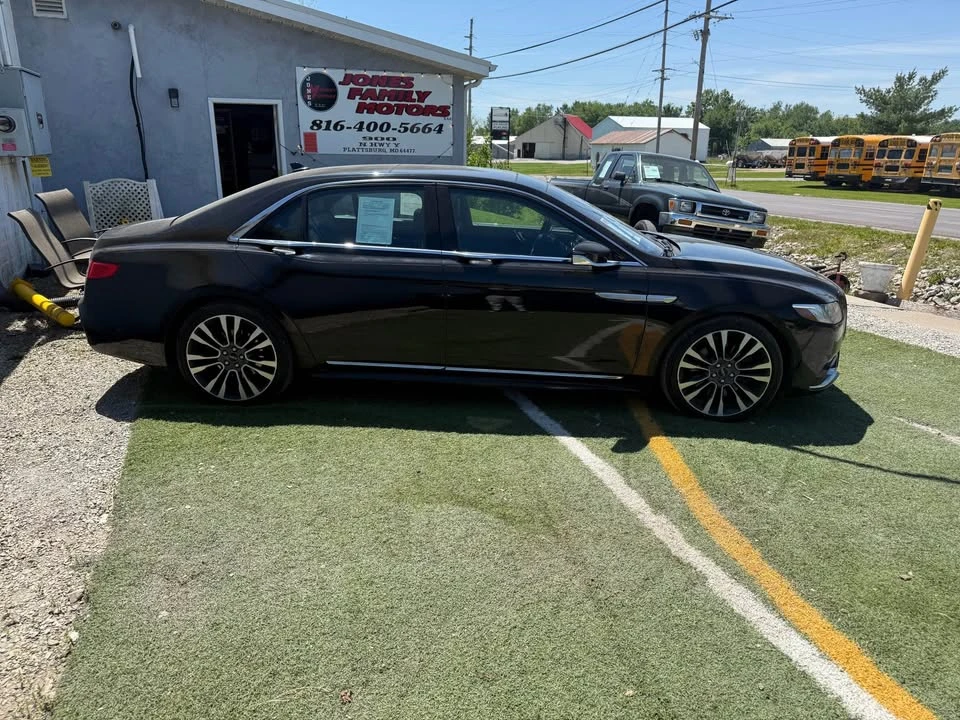 2018 Lincoln Continental 10th Gen - Image 4 of 13