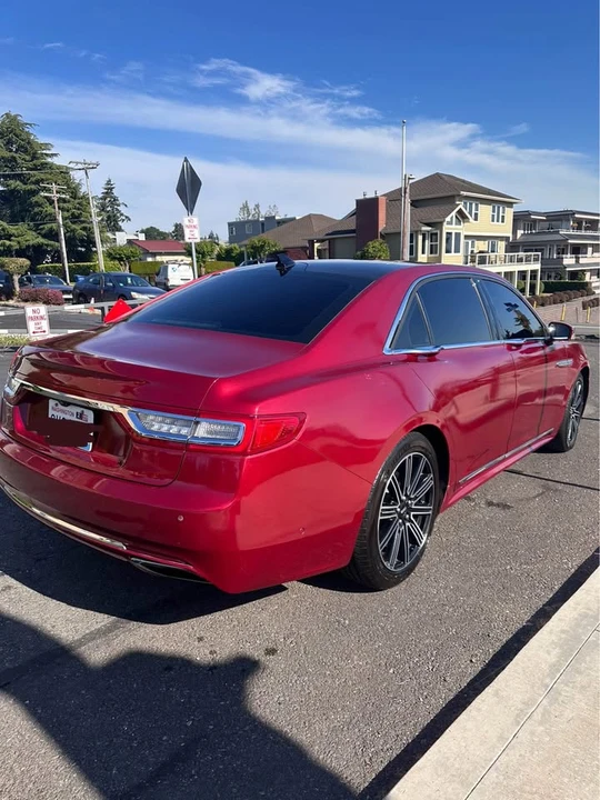 2018 Lincoln Continental 10th Gen - Image 2 of 6