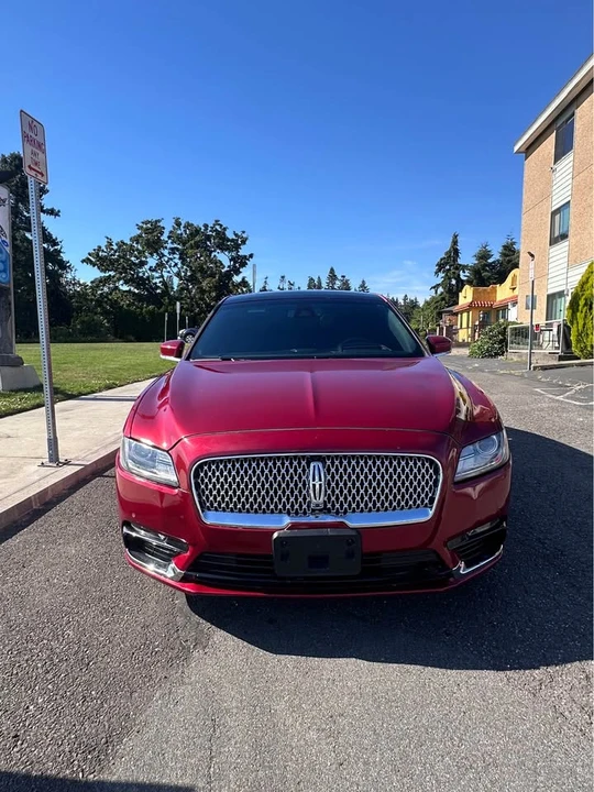 2018 Lincoln Continental 10th Gen - Image 4 of 6