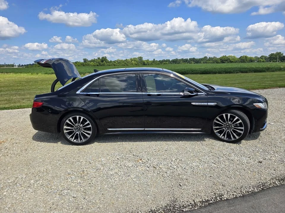 2018 Lincoln Continental 10th Gen - Image 8 of 13