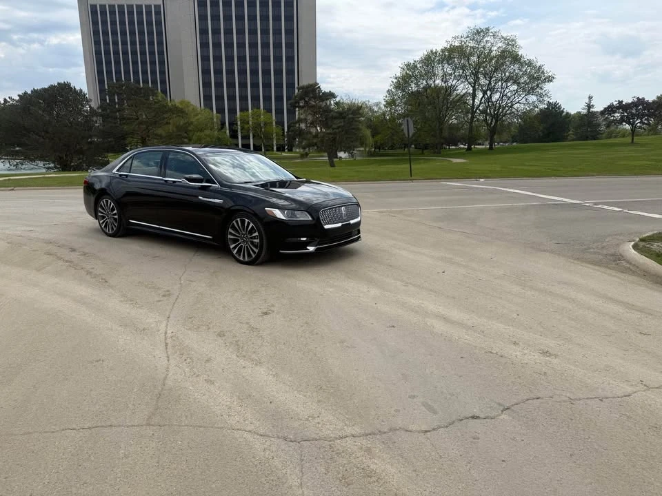 2018 Lincoln Continental 10th Gen - Image 8 of 20