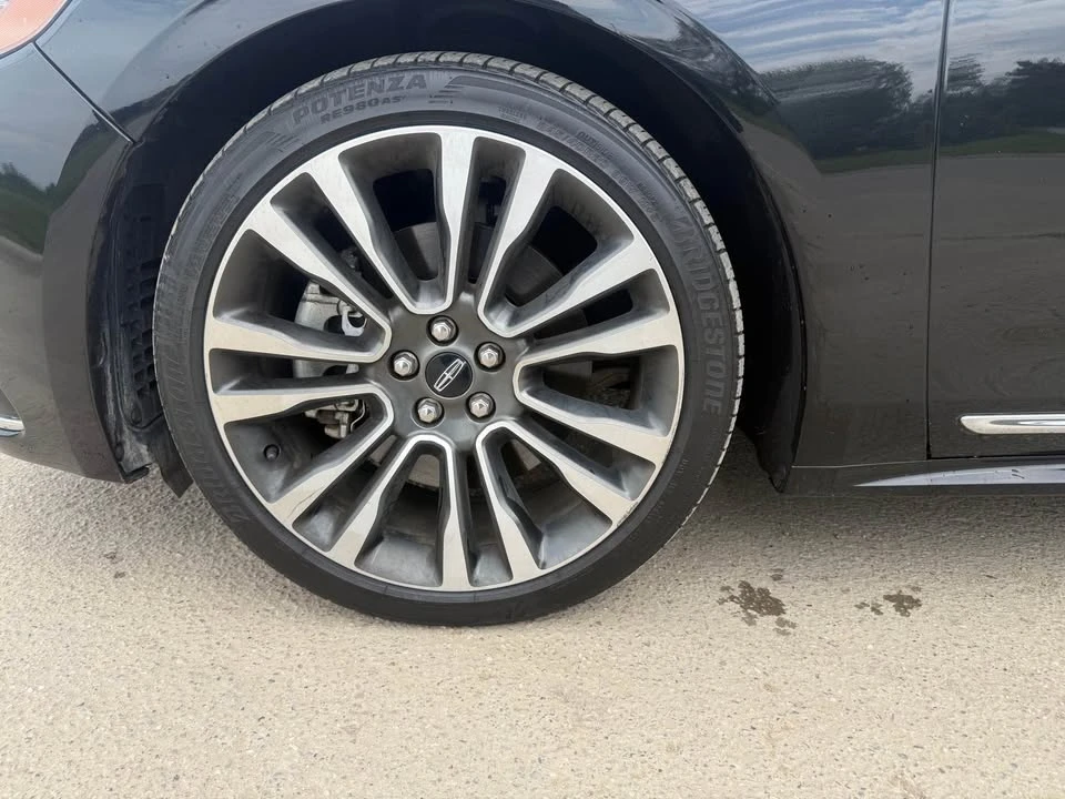 2018 Lincoln Continental 10th Gen - Image 20 of 20