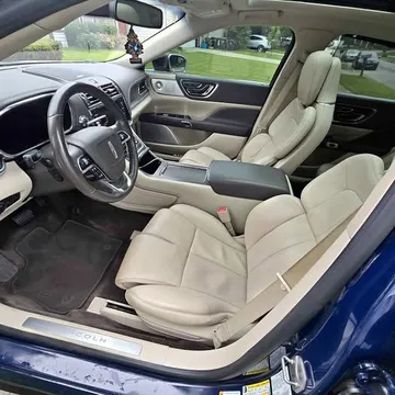 2018 Lincoln Continental Reserve Sedan 4D